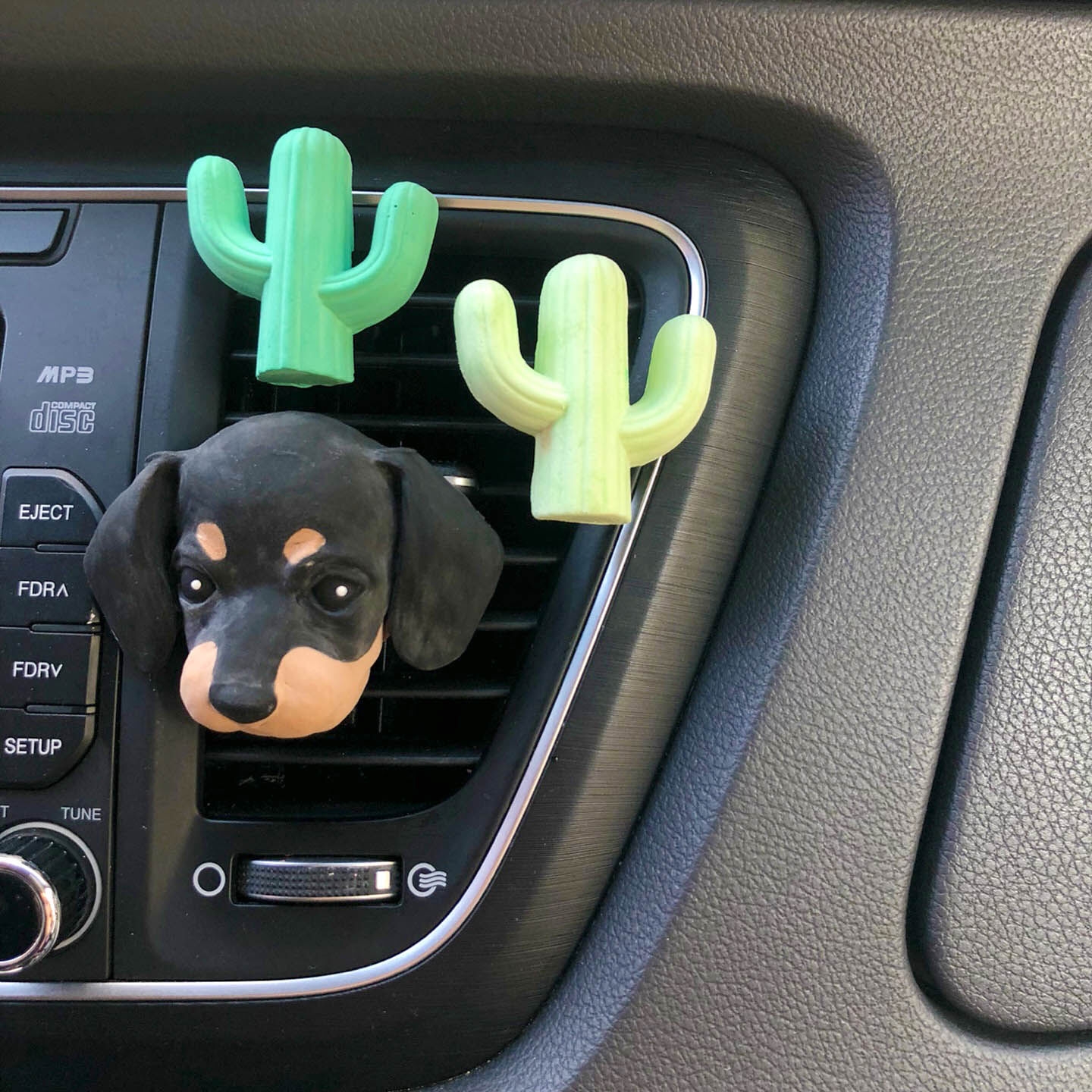 coming candle Dachshund Puppy Car Air Freshener black dachshund on vent with cactus plaster diffusers