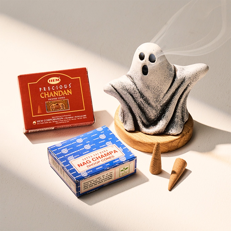 heavensense Halloween Ghost Incense Cone Holder White ceramic ghost with wooden base, front view
