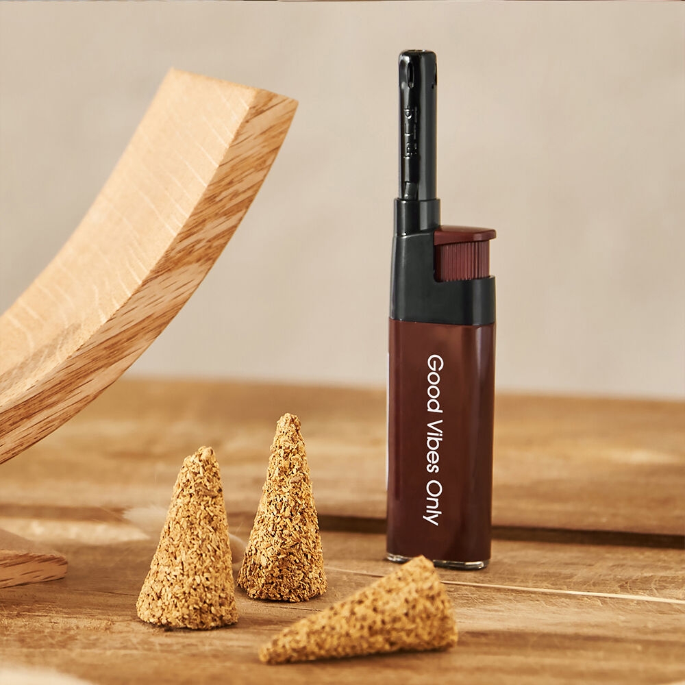 K-Lifestyle STAY POSITIVE Palo Santo Incense Lighter brown with incense cones
