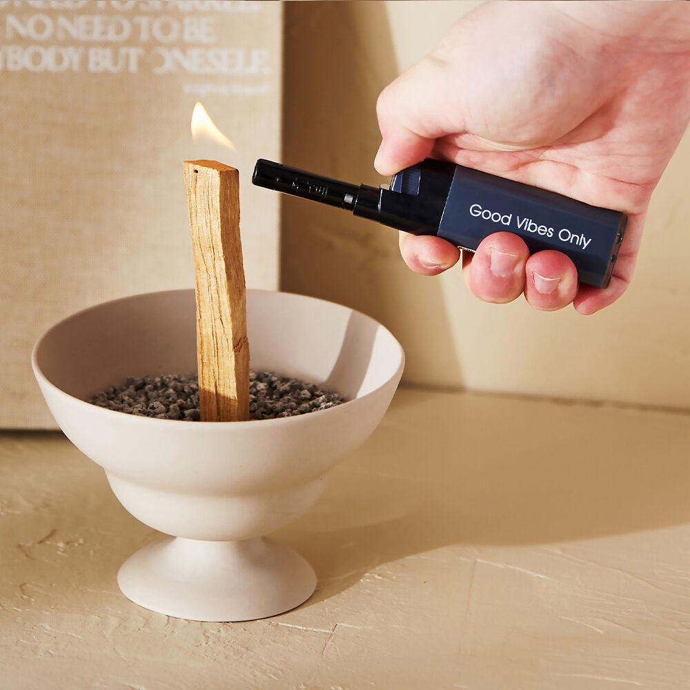 K-Lifestyle STAY POSITIVE Palo Santo Incense Lighter lighting a palo santo stick how to use