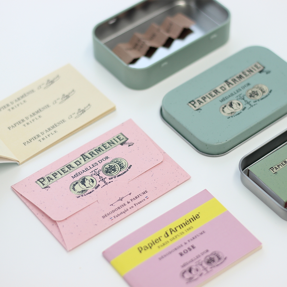 AROMACO Papier d'Armenie Rose paper incense booklet, envelope and tin case with folded sheets