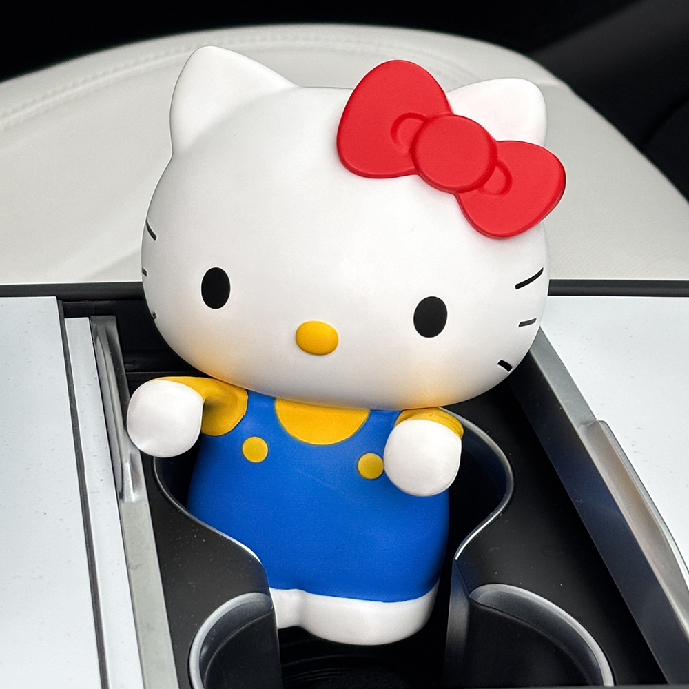 BELLE AMANT Hello Kitty Car Air Freshener full body in car cup holder