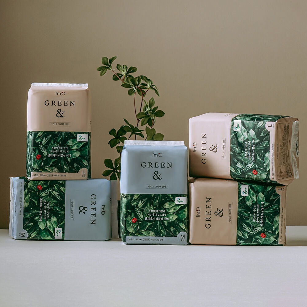 I'm O Green & Medium and Large sanitary pad packs, vegan plant-based cover, front and side views