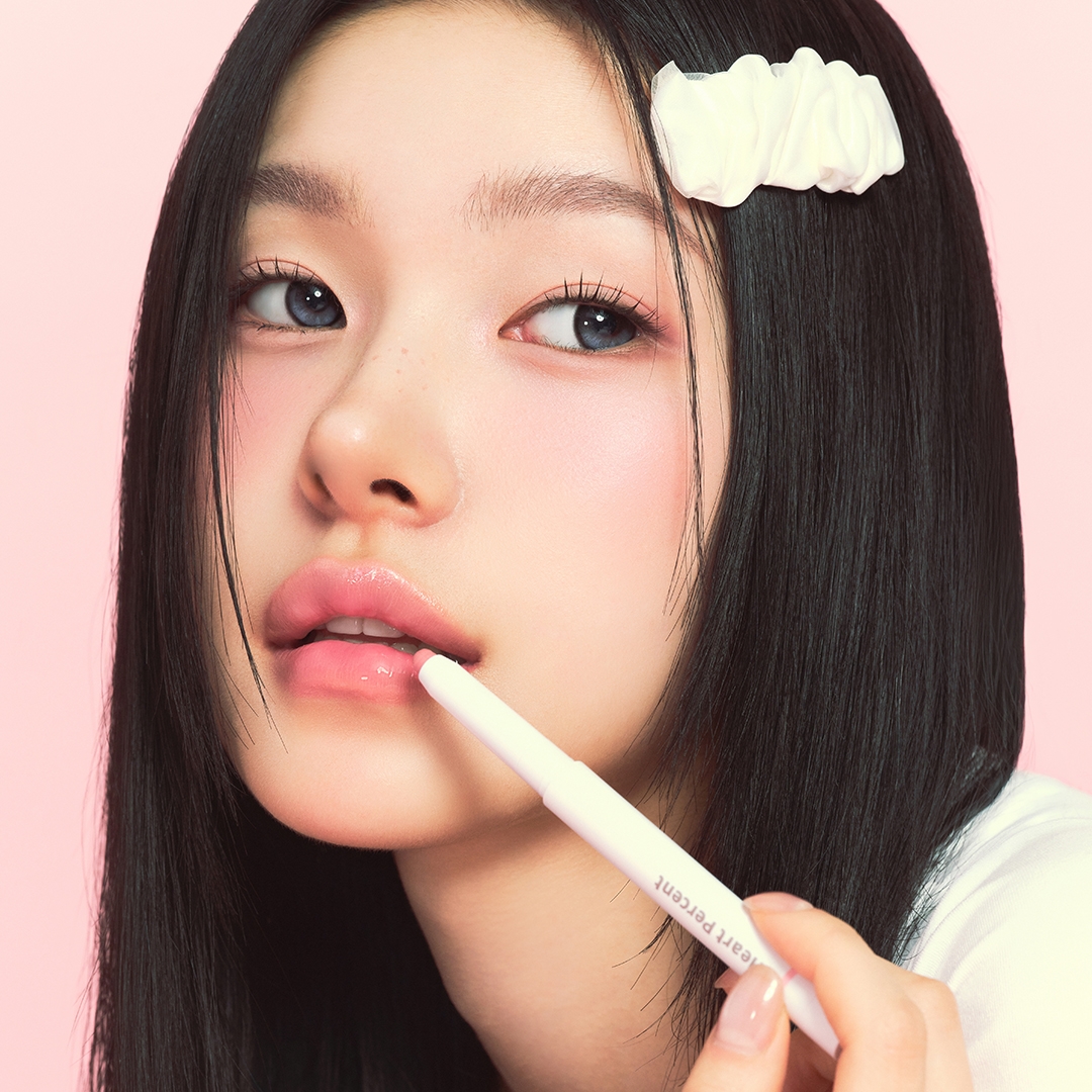Heartpercent Dote on Mood Lip Pencil applied on lips on model