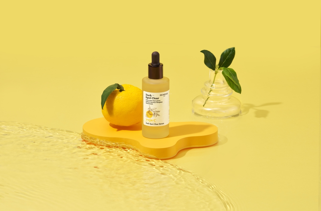 Skinfood YUJA C DARK SPOT CLEAR SERUM (50ml) – image 1 of 2