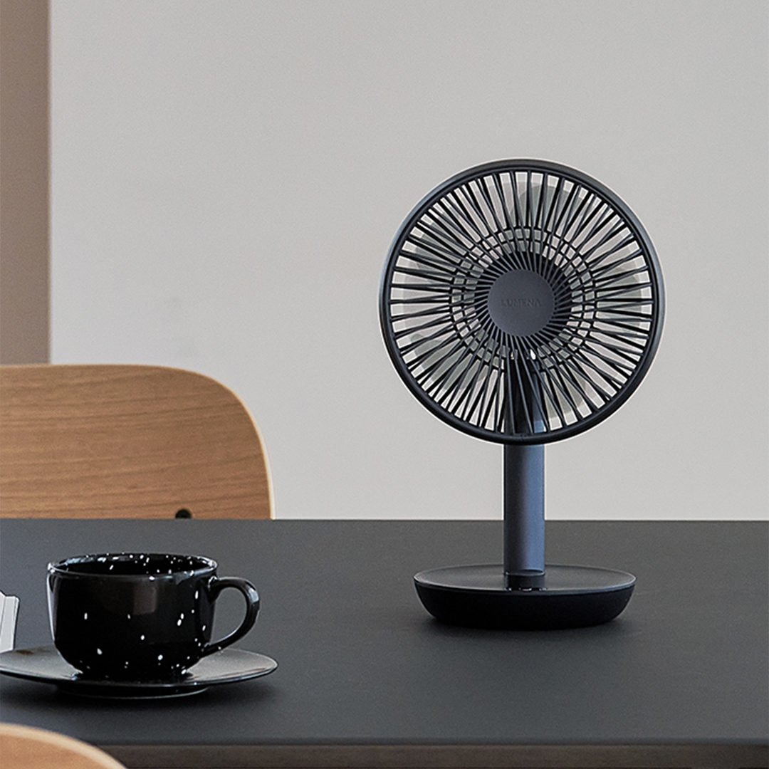 lumena FAN STAND 3Z Steel Gray 5-blade wireless fan studio shot