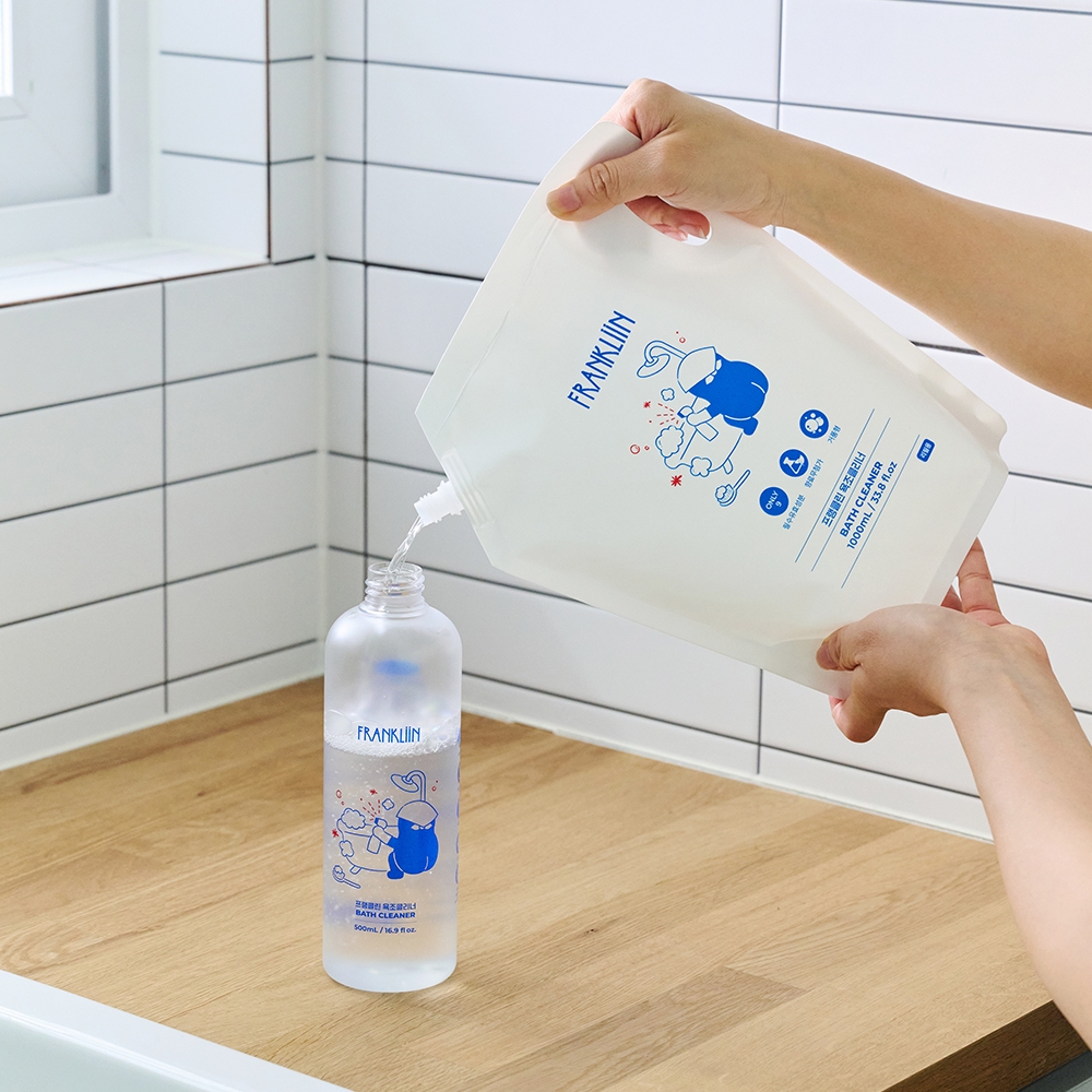 K-Lifestyle FRANKLiiN Foaming Bathtub Cleaner Refill 1L Bathroom Bathtub Cleaner (1L)