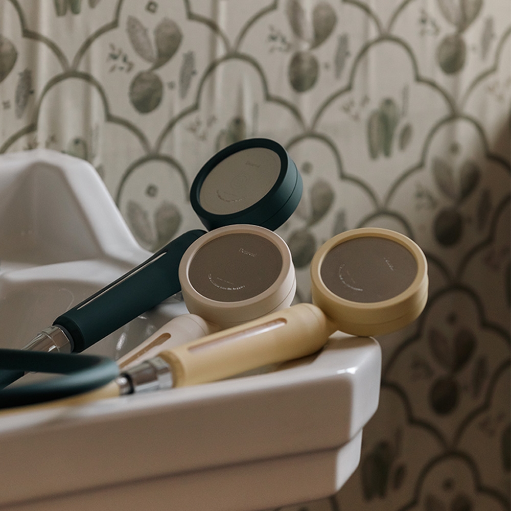 K-Lifestyle DEAREAL A neat day shower head