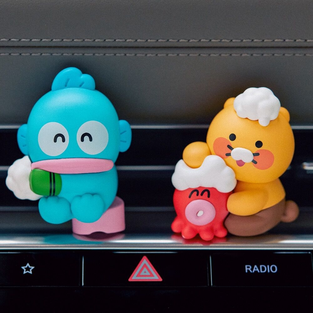 K-Lifestyle KAKAO FRIENDS Hangyodong X Kakao Friends Car Air Freshener & Figure Set_Chunsik – image 2 of 2