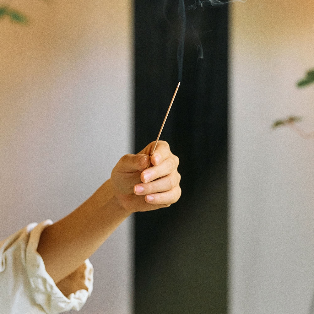 K-Lifestyle BUDHI MUDRA BM incense sticks – image 2 of 2