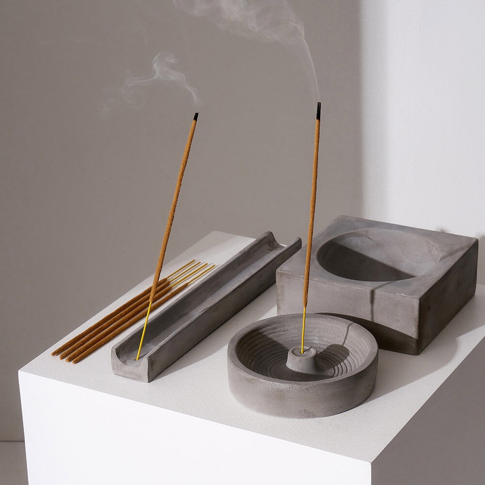 K-Lifestyle heavensense Modern Gray Industrial Cement Incense Holder (Random 1)