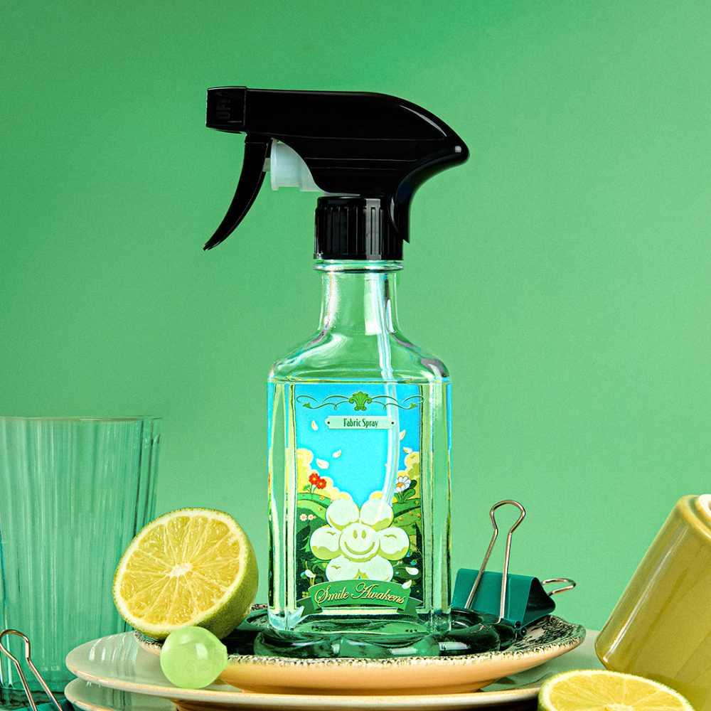 K-Lifestyle WIGGLE WIGGLE Fabric Spray - Smile Awakens