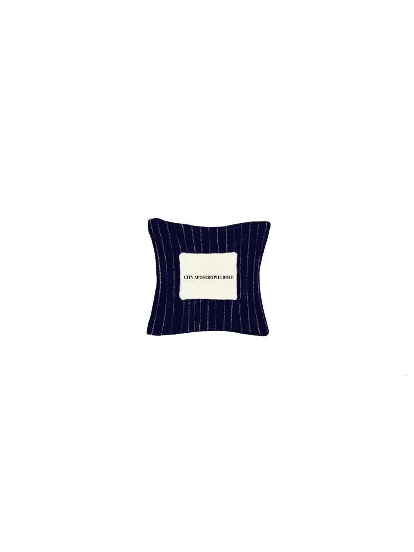 K-Lifestyle CITY APOSTROPHE BOLE A night with a pleasant breeze blowing and stars shining in the sky, sachet