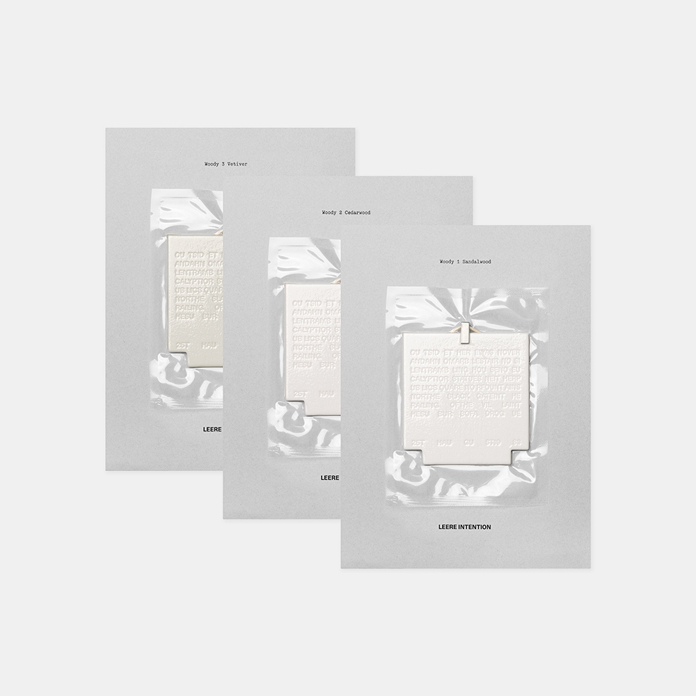 K-Lifestyle LEERE INTENTION Scented Paper Woody 3-Piece Set - Sandalwood, Cedarwood, Vetiver