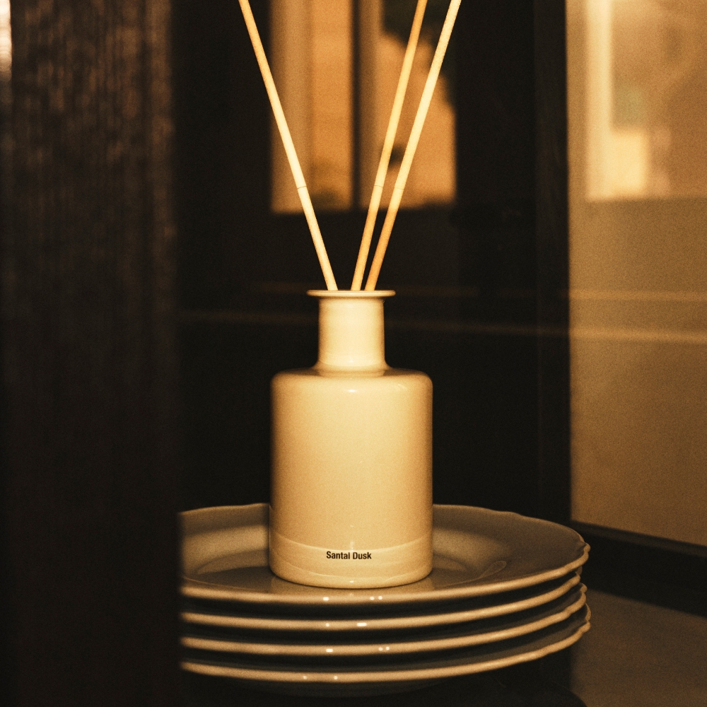 K-Lifestyle SW19 SANTAL DUSK Scented Diffuser