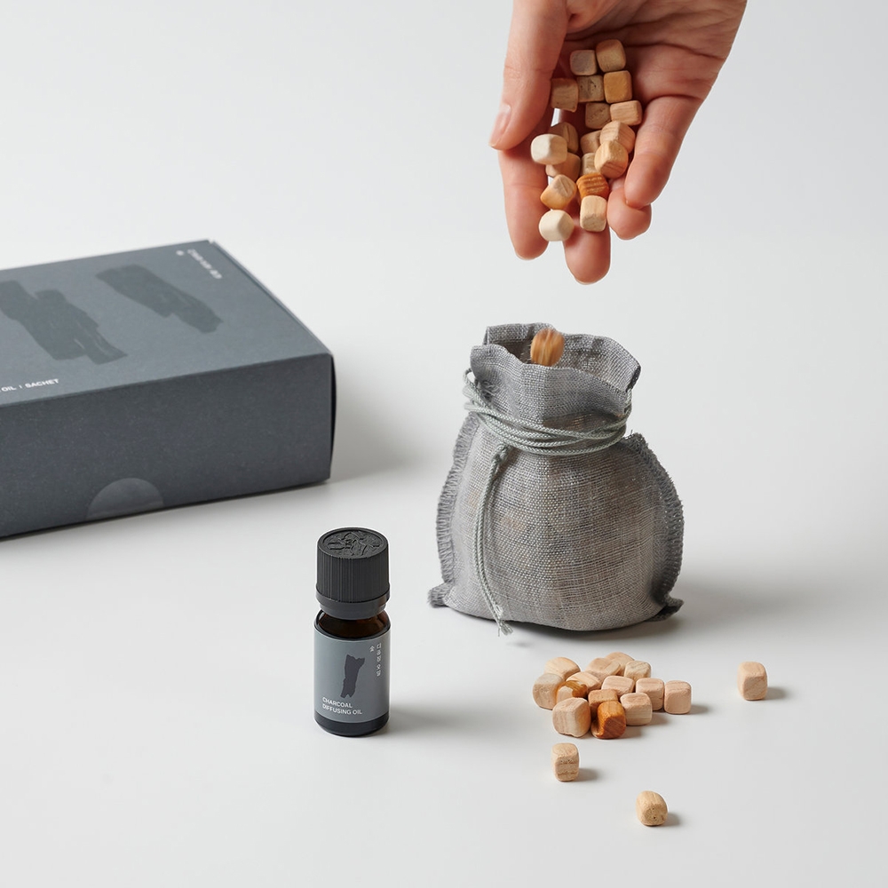 K-Lifestyle JAJU Scent of Korea JAJU Charcoal Diffusing Oil Sachet Set