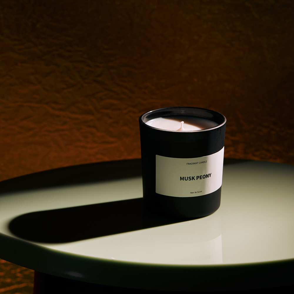 K-Lifestyle MERDESCENT Fragrance Candle 7oz (7oz)