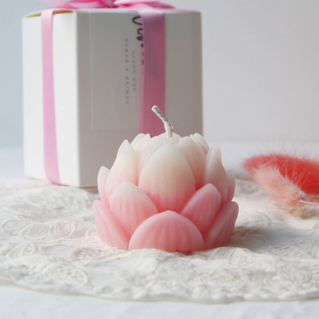 K-Lifestyle NIMOR Pangk Blossom Lotus Beeswax Candle