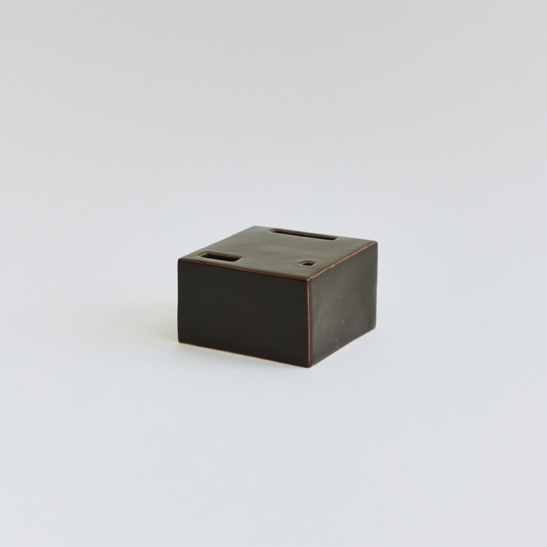 K-Lifestyle BFD NM Incense Pot (Random)