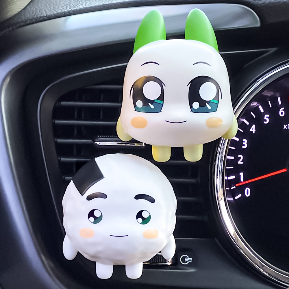 K-Lifestyle BELLE AMANT Kungya Restaurants Figure Refillable Car Air Freshener – image 1 of 2