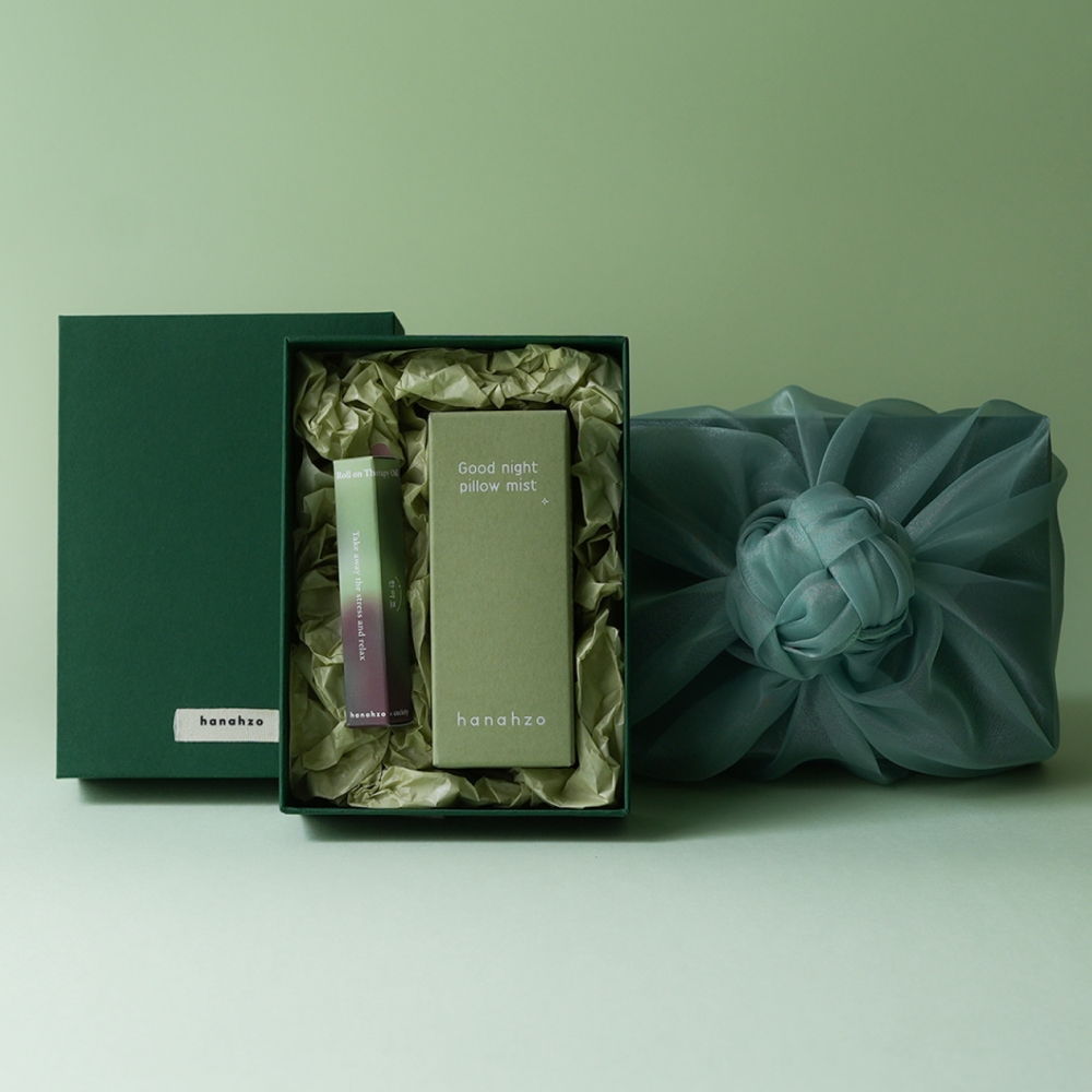 K-Lifestyle hanahzo Forest Scent Phytoncide Roll-on Oil + Room & Pillow Mist – image 2 of 2