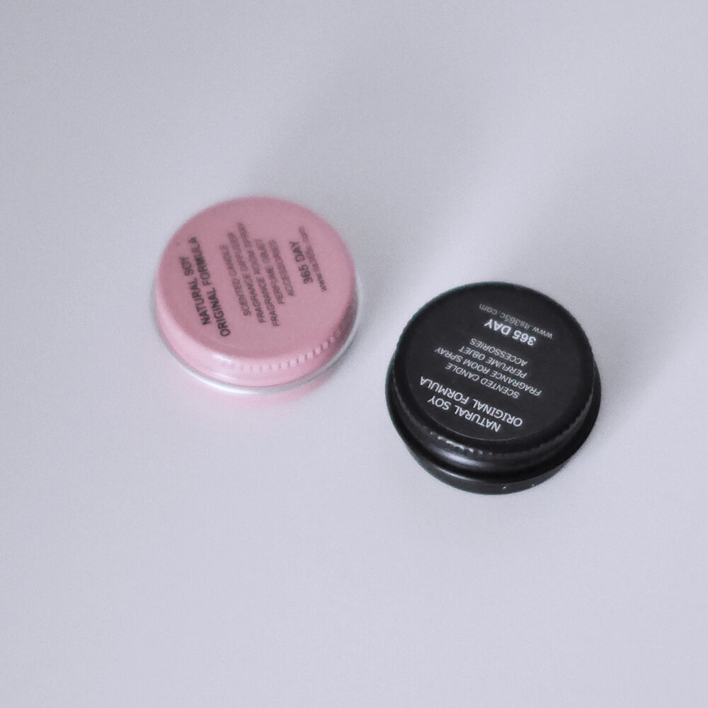 K-Lifestyle 365day Mini tin case candle set – image 2 of 2