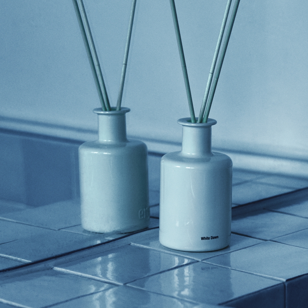 K-Lifestyle SW19 WHITE DAWN Scented Diffuser