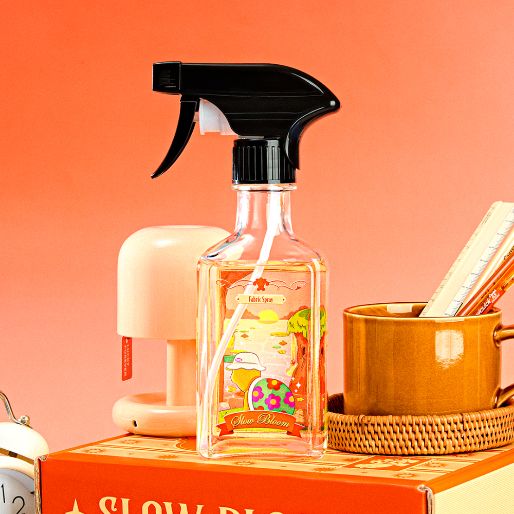 K-Lifestyle WIGGLE WIGGLE Fabric Spray - Slow Bloom