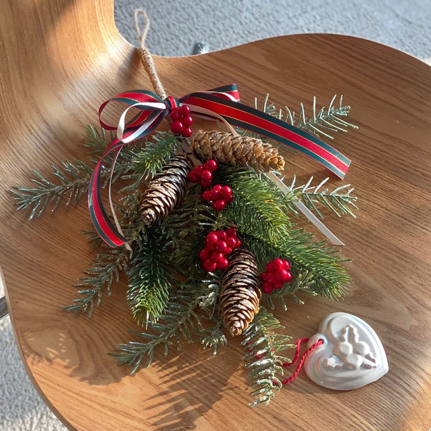 K-Lifestyle coming candle Christmas Plaster Air Freshener + Hanging Swag
