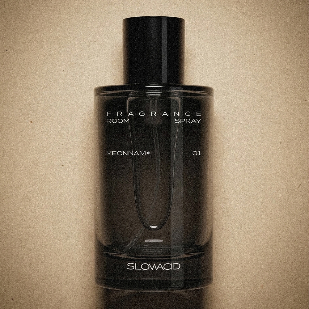 K-Lifestyle SLOWACID FRAGRANCE SPRAY YEONNAM 01 – image 1 of 2