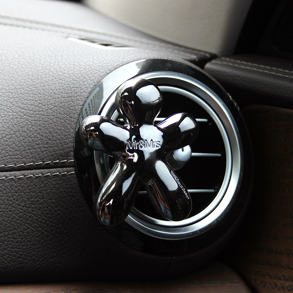K-Lifestyle Mr&Mrs Nikki Double Black New Car Air Freshener – image 1 of 2