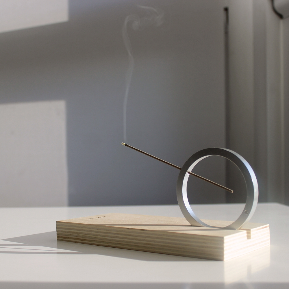K-Lifestyle AROMACO Scent Home Incense Circle Tray Holder – image 1 of 2