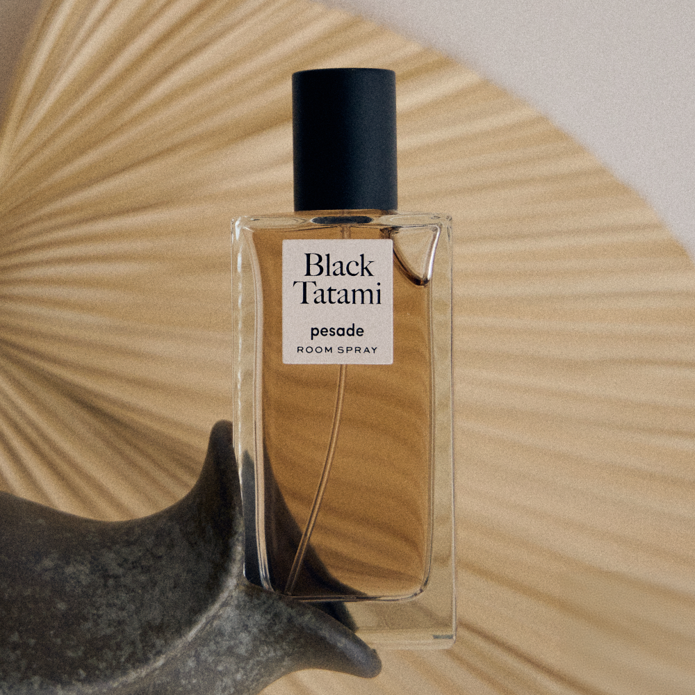 K-Lifestyle PESADE Black Tatami Room Spray 50ml (50ml)