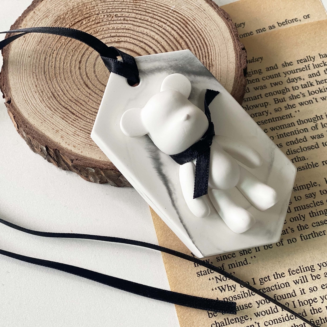 K-Lifestyle coming candle Marvel Tablet Bearbrick Plaster Air Freshener / For Interior Decor Hooks
