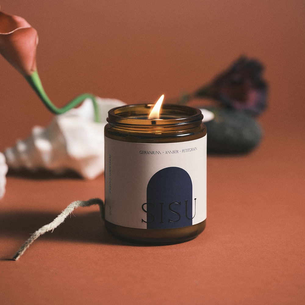 K-Lifestyle CLiFFNOTES Sisu Perfumed Candle 210g (210g)