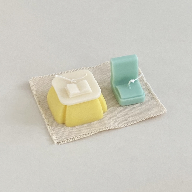 K-Lifestyle MONTHDAY Kotatsu Room Candle Set (Random)