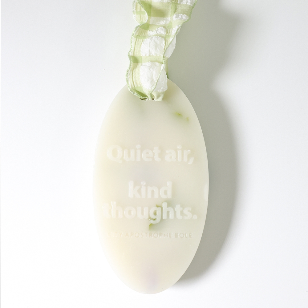 K-Lifestyle CITY APOSTROPHE BOLE Spring Rain Lilac Pine Wax Tablet