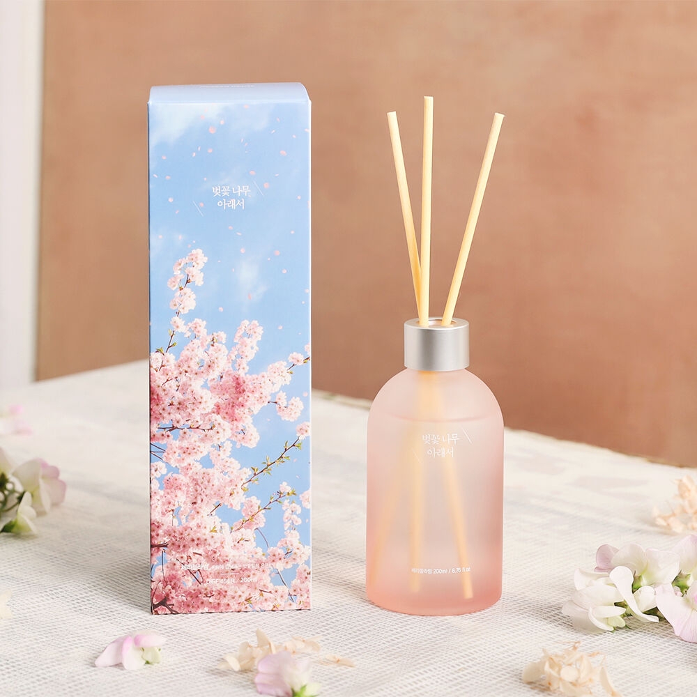 K-Lifestyle Modern House Sentimental Under the Cherry Blossom Tree Diffuser 200ml (200ml)