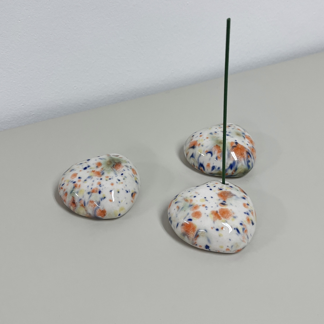 K-Lifestyle STEADINARY Heart to Heart Incense Holder_Sparkle