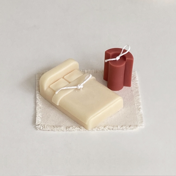 K-Lifestyle MONTHDAY Bedroom Candle Set (Random)