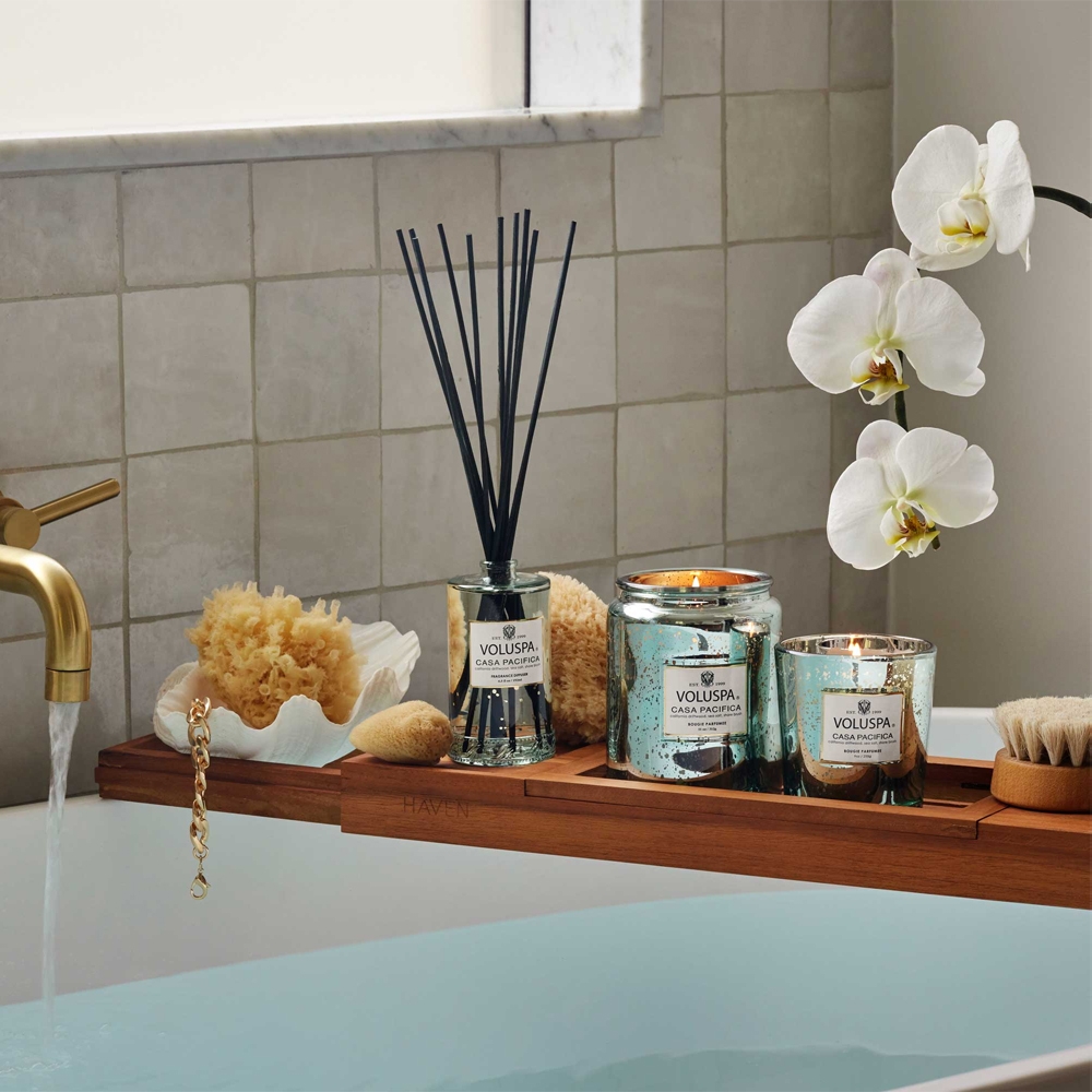 K-Lifestyle VOLUSPA Casa Pacifica L Glass Candle 18oz (510g) (18oz)