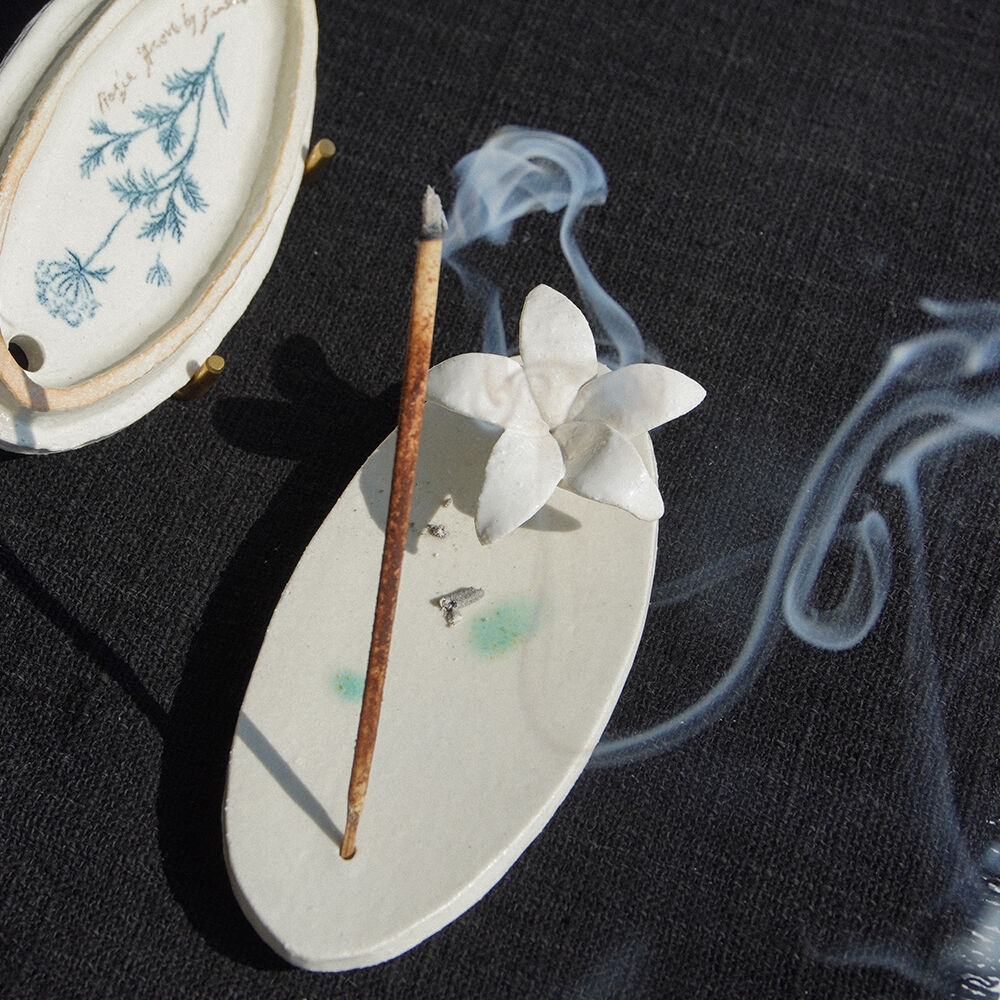 K-Lifestyle Saie Pottery Reinette incense holder