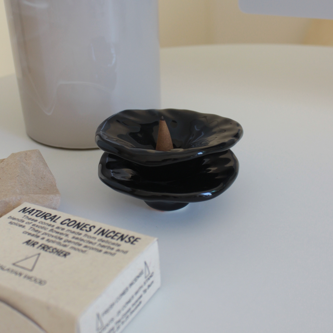 K-Lifestyle Nut ceramic Nut bloom incense holder (2 tiers)