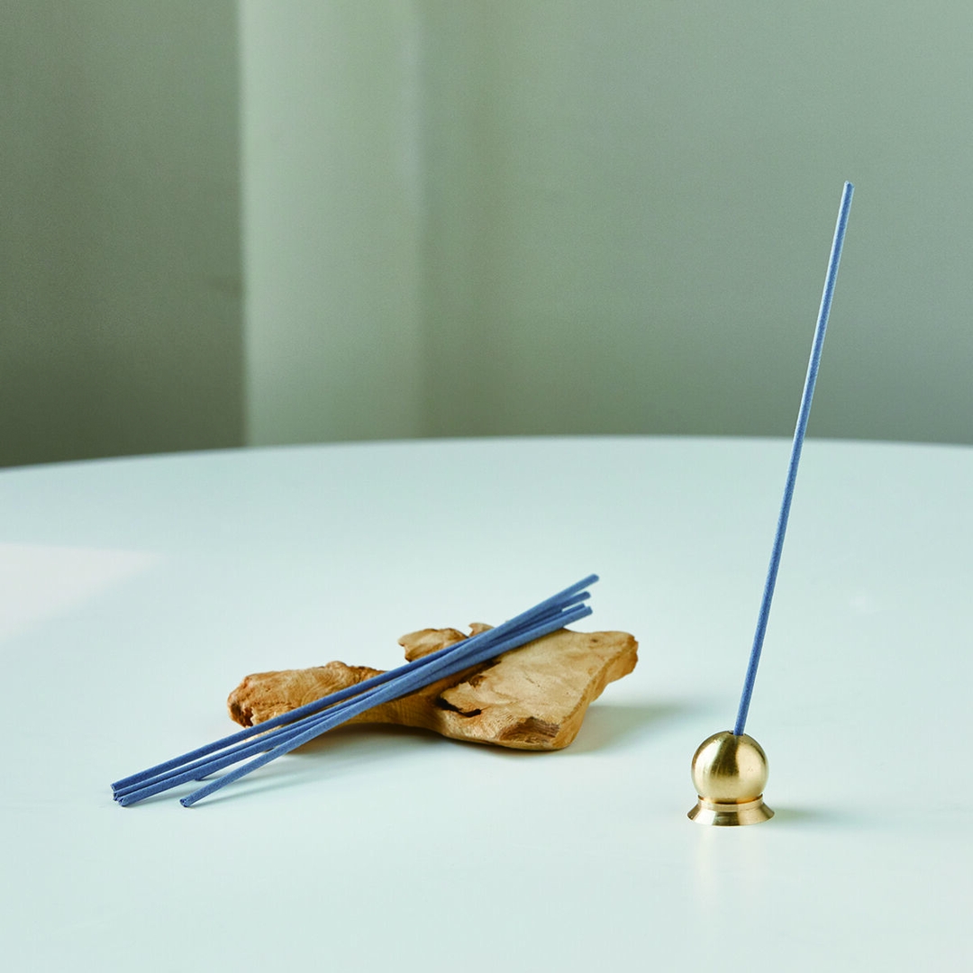 K-Lifestyle METALWOKER Brass round incense holder