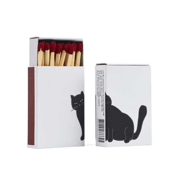 K-Lifestyle briskstyle Cat Sitting on a Match 2p