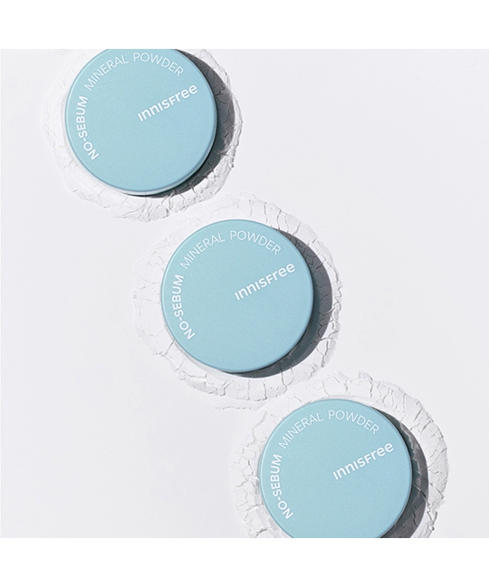 Innisfree No-Sebum Mineral Powder 5g three jars with loose powder texture