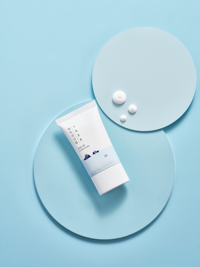 ROUND LAB 1025 Dokdo Sunscreen 50ml tube with cream texture drops