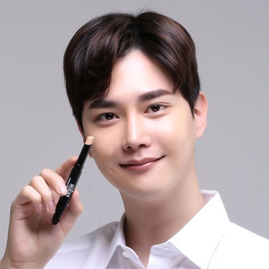 MUKAN Omme Perfect Spot Concealer 2ml – image 4 of 4