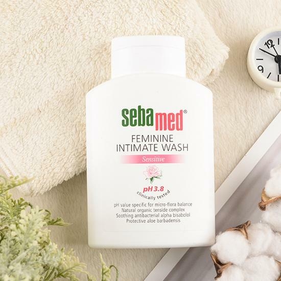 sebamed Intimate Wash pH3.8 For Women 200ml – image 3 of 3