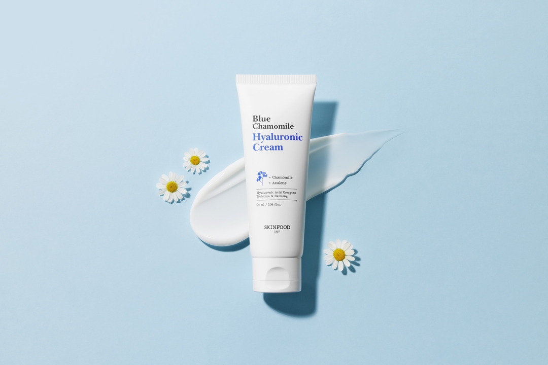 Skinfood BLUE CHAMOMILE HYALURONIC CREAM (70ml) – image 1 of 2
